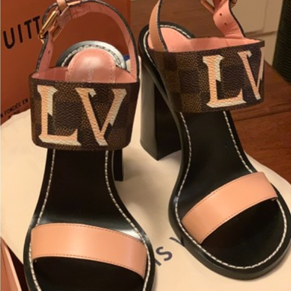 Authentic, limited edition, size 7.5 Louis Vuitton Black and Pink Heeled Sandals - Picture 7 of 8